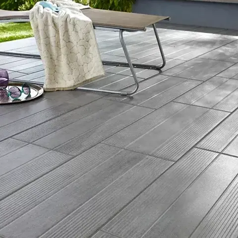 Poser du carrelage extérieur